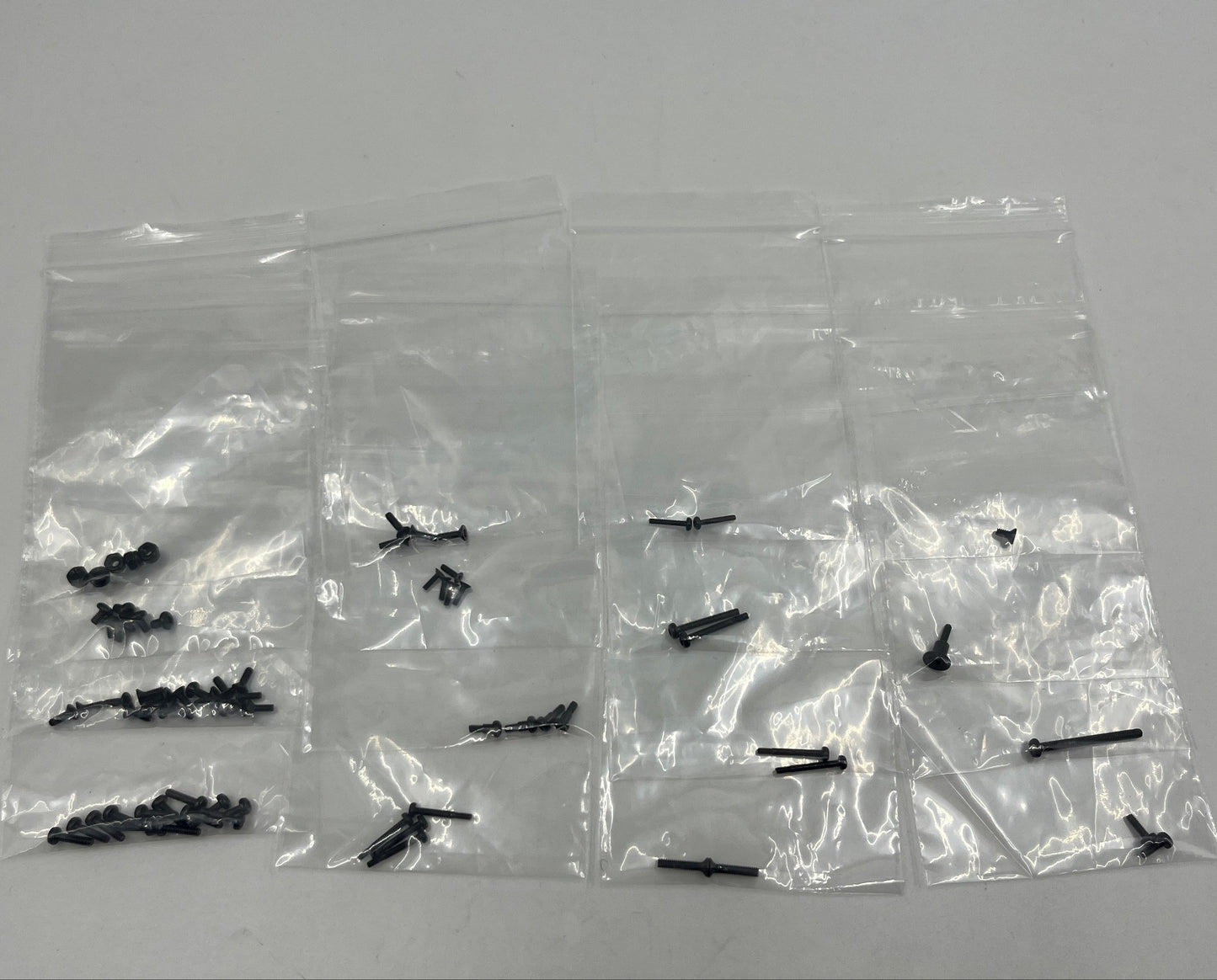 Screw Kit, Complete, Speck B