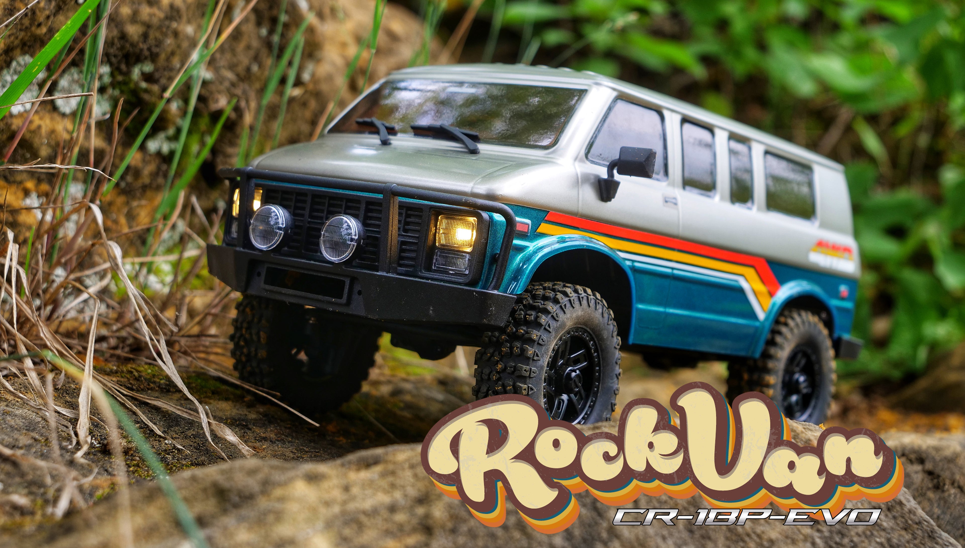 加载视频：Hobby Plus CR18P Trail Hunter CR18P 2024 1/18 攀岩车 RTR 带门式车轴
