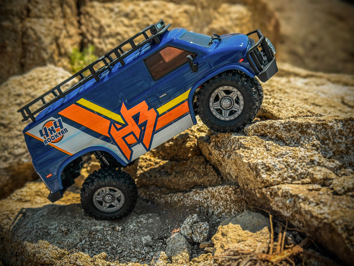 CR18P EVO V2 Rock Van, Brushed, 4x4 RTR Trail Crawler, Choose Color ...