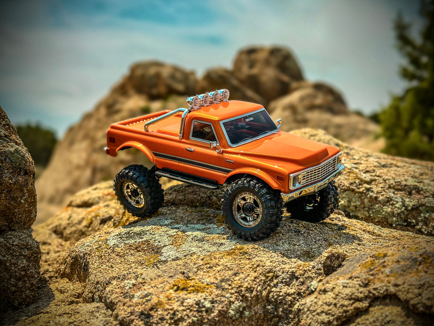 CR18P EVO V2 Convoy, Brushed, 4x4 RTR Trail Crawler, Choose Color